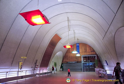 Corridor to the Metro